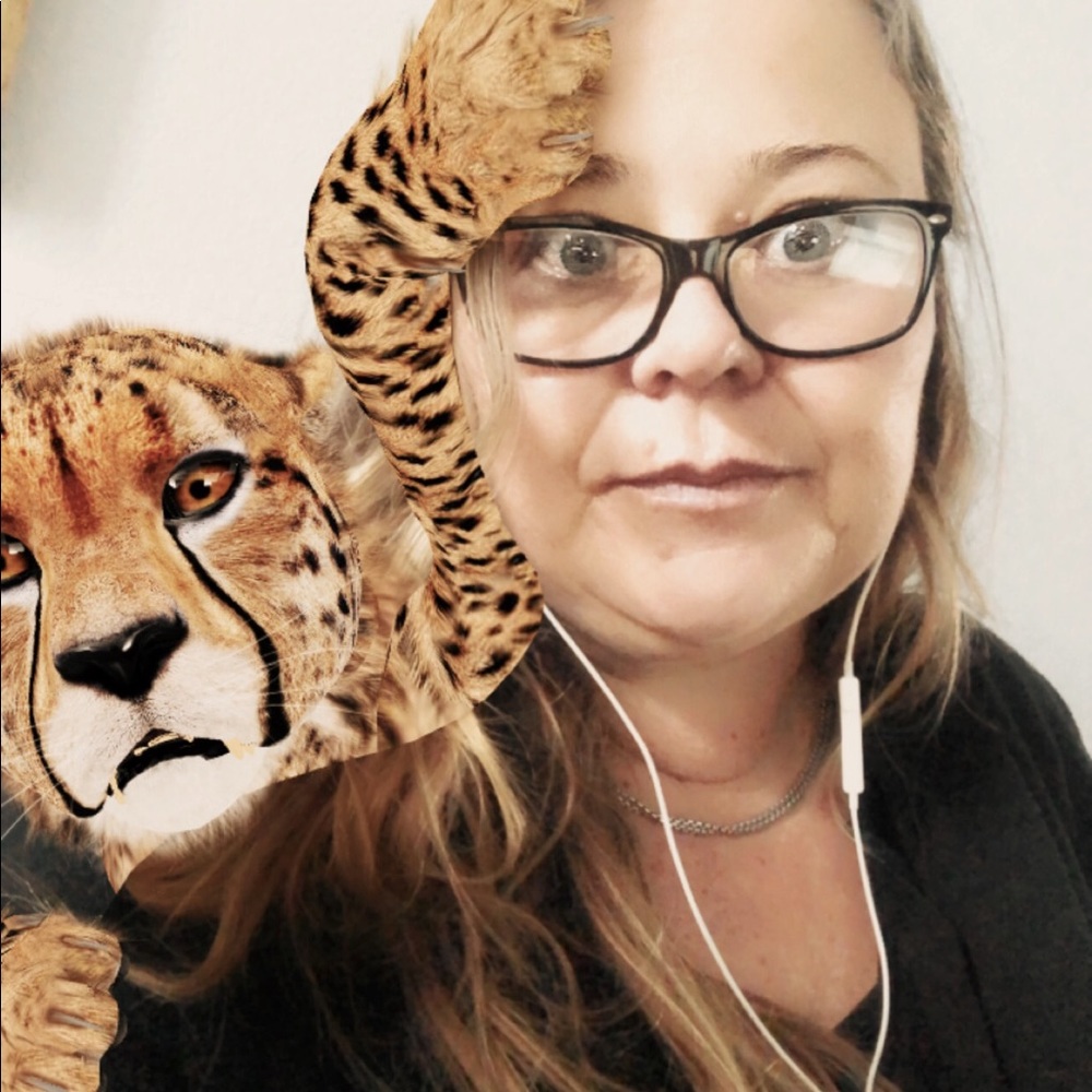 Meet your Posher, Janelle